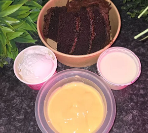 Chocolate Fudge Cake 