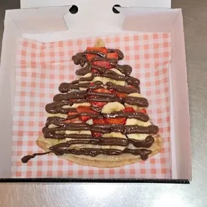 Banana Berry Crepe 